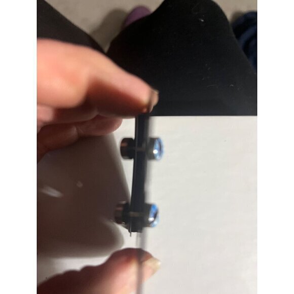 nwt MEDIUM GAGED EARINGS NOT GAGED BUT LOOK LIKE GAGES - Picture 3 of 4